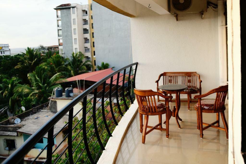 3 Bhk Apartment With River View Panaji Exterior foto